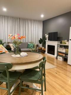 Fingal 1BR Sleeps 5 Apartment 28, Golf ,Beach, Hot Springs - Fingal - 0