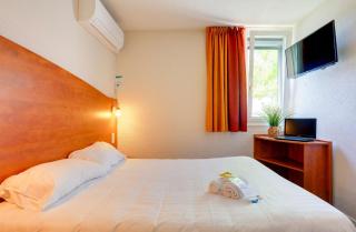 Brit Hotel Reims La Pompelle - Reims - 9