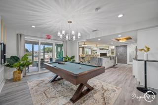 8BR w Heated Pool Waterview - Close to Beach - 6