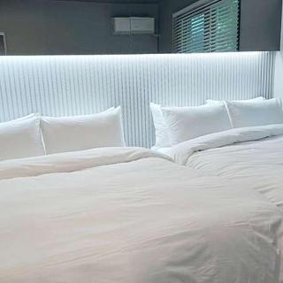 Penatess Pool Villa - Chungju - 1