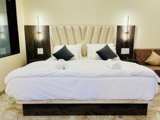 Sabas Tent & Cottages - Mahabaleshwar - 0