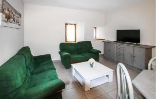 Gorgeous Home In Privas With Sauna - 8