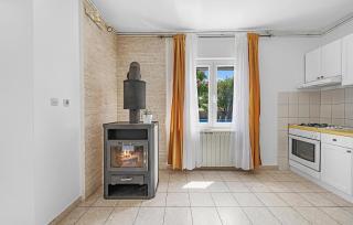 3 Bedroom Lovely Apartment In Sibenik - Šibenik - 6