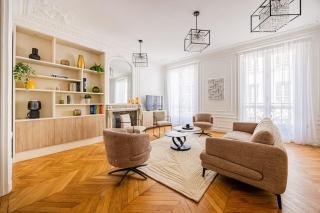 Amazing Apartment # Champs Elysées # Paris 8 # AC - 8