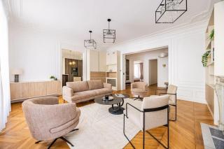 Amazing Apartment # Champs Elysées # Paris 8 # AC - París - 2