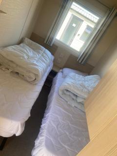 Coastal Cabin Retreat in Rhyl - Rhyl - 5