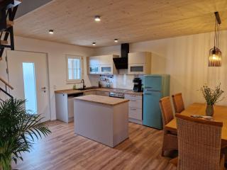 FeWo1 neuwertige, große 110qm FeWo über zwei Etagen mit Balkon im Außenbereich - 7