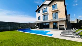 Pool House - Erevan - 0