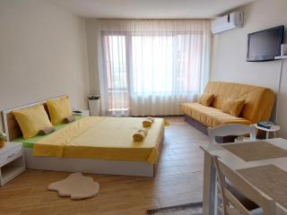 Krimski Apartment - Free Private Parking - 8