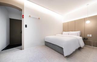 Hotel Yam Sangmu - Gwangju - 2