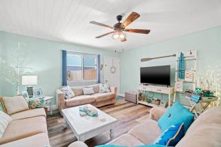 Peek-A-Boo View - Beautiful Townhome - Great Location! - Panama City Beach - 1
