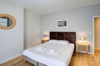 Begonia - Place Plumereau - Tours - 9