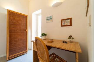 GuestHost - Pam's Seaview Apartment - 3