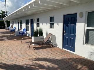 2 Min Walk To The Beach- Renovated King Studio #2 - Fort Lauderdale - 2