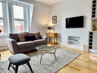 Cozy Family Flat in Twickenham - Twickenham - 0