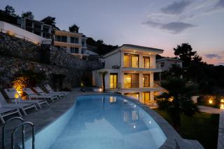 Hillside Villa - Pnoe - 0