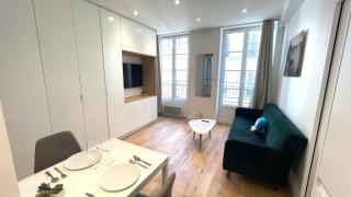 127 - Appartement neuf & luxueux Paris 2ème 4Pers - París - 8