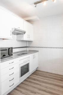 Modern two-bedroom apartment - Marbella - 3