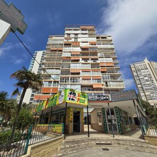 4B on the beach - Benidorm - 2