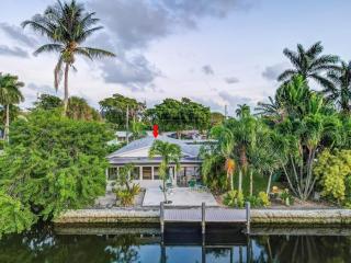 Waterfront Apartment Private Patio Pool - Fort Lauderdale - 7