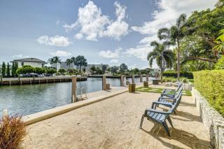Waterfront Heated Pool Dock Kayaks Bikes - Fort Lauderdale - 8
