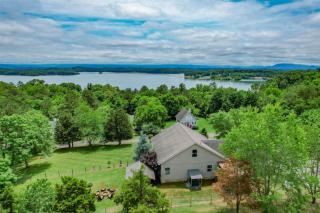Mountain View Lake House Hot Tub, Home Theater, Game Room, Fire Pit, Pet Friendly - Dandridge - 4