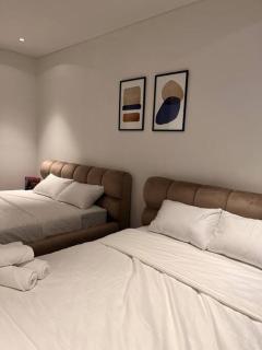 Metropole The Crest 3BR D2 city view 5 quality - 9