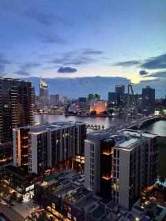 Metropole The Crest 3BR D2 city view 5 quality - Ho Chi Minh - 7