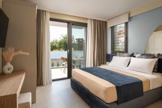 Endless Blue Luxury Suites - Nikiti - 9
