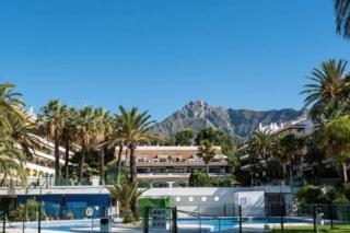 Clásico Estudio en Barrio de lujo, a 5 minutos del mar - Marbella - 1