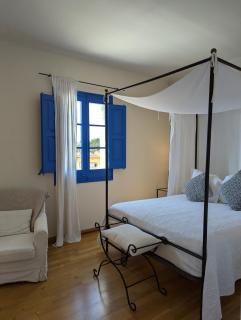 Hostal de la Plaça - Hotel Boutique - Cabrils - 4