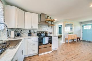 Pet-Friendly Moclips Home Walk to Mocrocks Beach! - 1