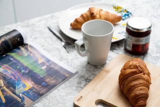 Chic City Living in Stratford a Cozy 2BR Flat - Londra - 4