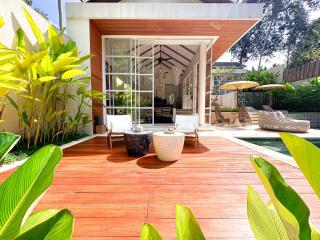 Extravagant Villa in the Jungle of Ubud - Ubud - 5
