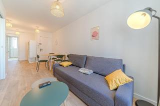 Quiet apartment in Oullins close to metro shops & Confluence - 9