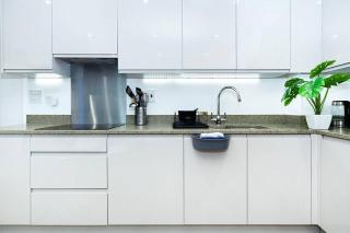 Stylish 2 BR Flat in Wandsworth - London - 6