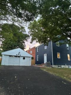 Single home, 4 beds, 2 baths - Silver Spring - 9