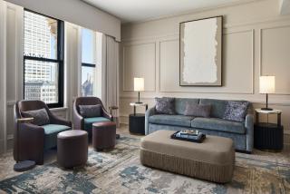 The Pfister Hotel - Milwaukee - 3