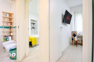 Dimora Clodia-Casa intera con stanza privata e bagno in condivisione - Rom - 9