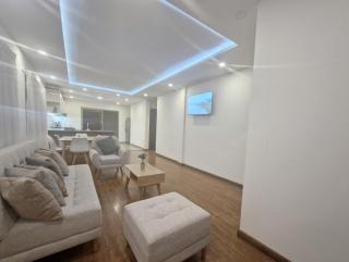 Hermoso departamento completo y amplio - 9