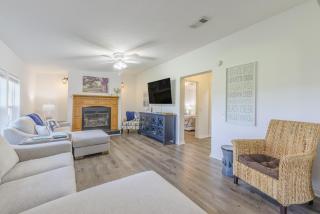 Red Rooster Cottage - Freeport - 3