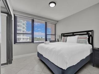 Cozy Beachfront 2 BDR Miami Beach Condo 406 - Miami Beach - 7