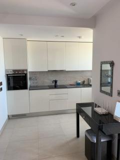 Spacious Studio Flat - Gibilterra - 5