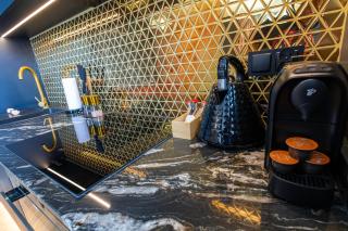 Aparti GoldNBlack Studio GALAXY - Estetino - 3