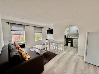 Hornchurch House - Macdonald Avenue - Harold Wood - 6