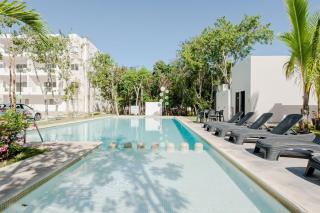 Workation Paradise Gated, Wifi 500mb, Gym, Pool - Playa del Carmen - 9