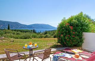 2 Bed Kalokeri Apartment Fiskardo Kefalonia - 1