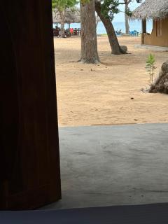 Peanut Farm Surf and Wild Resort - Arugambay - 3