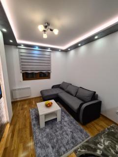Moni Lux - Zlatibor - 1
