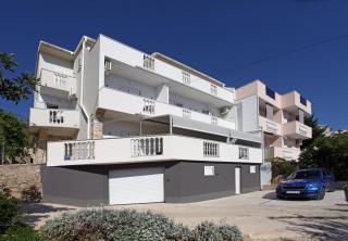 Apartments Madona - 9